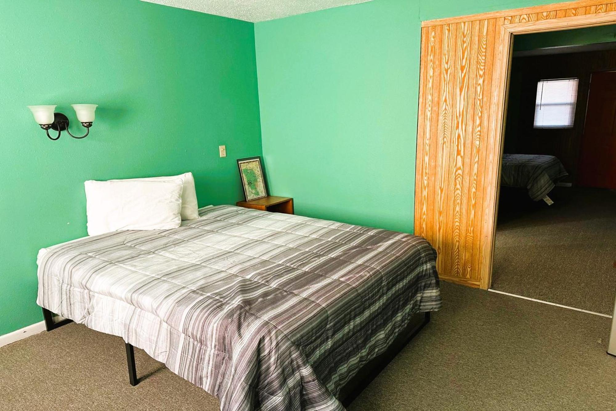 Love Hotels Kadoka By Oyo At Badlands Sd Esterno foto